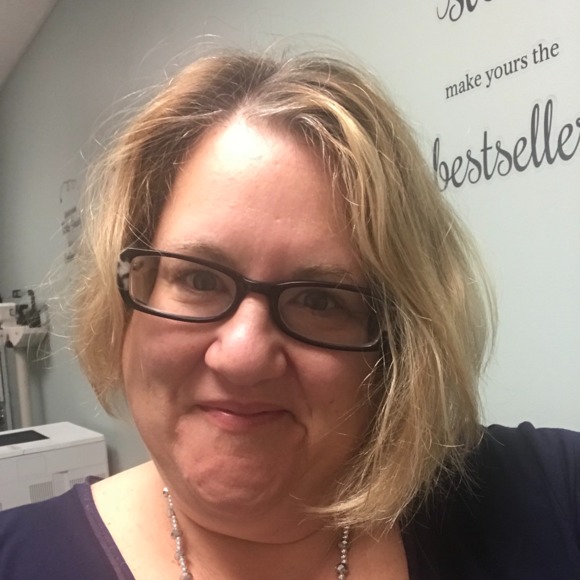 Profile Picture of Angie Egler (@nurseangie70) on Poshmark