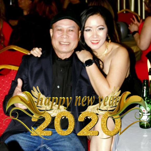 Profile Picture of Sam Phinith (@anniejyab) on Poshmark