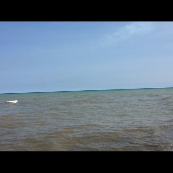 Profile Picture of Anya Maciolek (@anya99) on Poshmark