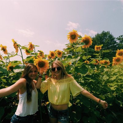 Profile Picture of Allyson (@Allyson_lynch50) on Twitter