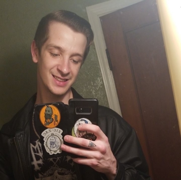 Profile Picture of Jake Cox (@toootallvisionz) on Poshmark