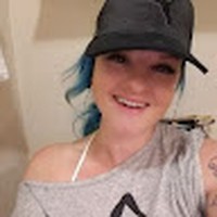 Profile Picture of Julia Itzin (@julia-itzin) on Quora