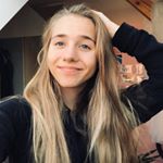 Profile Picture of 𝐽𝑢𝑙𝑖𝑒 (@kralovajulie) on Instagram