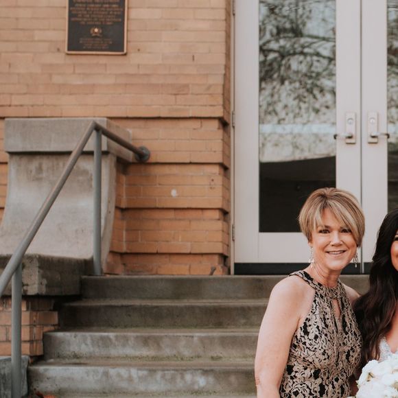 Profile Picture of Lori Ferriera (@loriferriera) on Poshmark