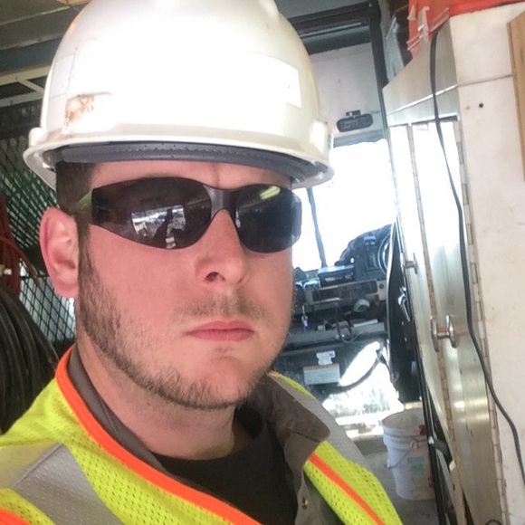 Profile Picture of Matt Luckhardt (@mluckhardt) on Poshmark