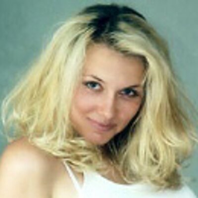 Profile Picture of Mandy Holste (@Carin976) on Twitter
