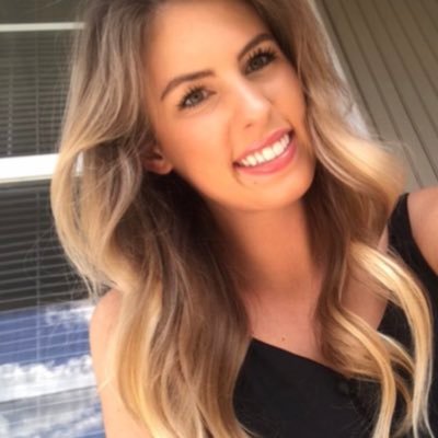 Profile Picture of Stephanie•Joy (@Stephanie_Bott) on Twitter