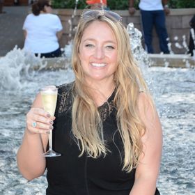Profile Picture of Tonya Perry (@tonyajayne) on Pinterest