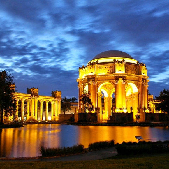 Profile Picture of Joseph Zmudzinski (@tojunipa) on Poshmark