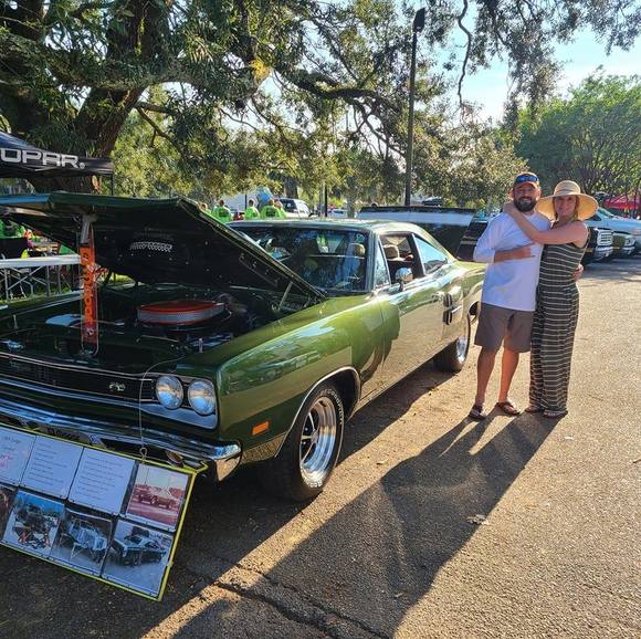 Profile Picture of Sherri Mckenzie (@sherrikristen3) on Poshmark