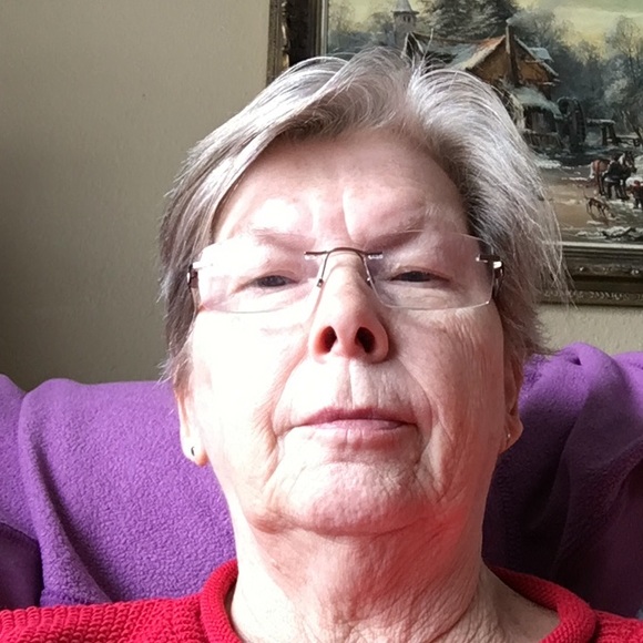 Profile Picture of Edwina Mock (@lilgrandma) on Poshmark