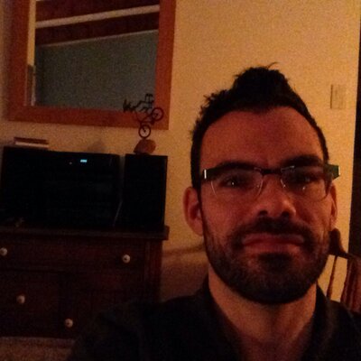 Profile Picture of Nicolas Rioux (@sacha_n_rioux) on Twitter