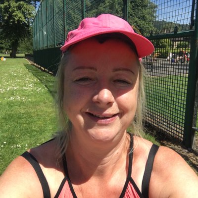 Profile Picture of Christine Hussey (@ChristineHuss13) on Twitter