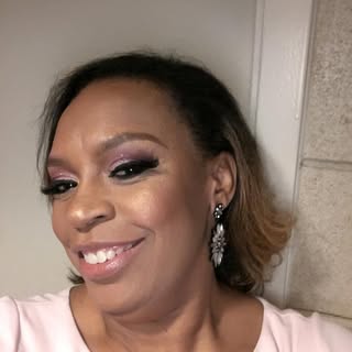 Profile Picture of Ladonna (@ladonna_holt) on Instagram