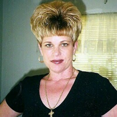 Profile Picture of Karen Novak (@1bullybabe) on Twitter