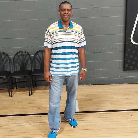 Profile Picture of Michael Edwards (@realtest73) on Poshmark