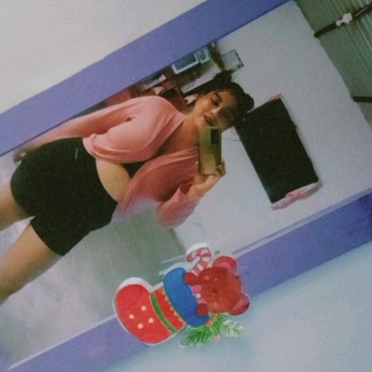 Profile Picture of ☀️tu risueña💙 (@jeanynachacon) on Tiktok