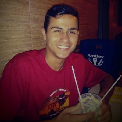 Profile Picture of Felipeh Casanova (@FelipeCazanovah) on Twitter