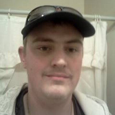 Profile Picture of Eric Gillis (@mrsmoothforu89) on Twitter
