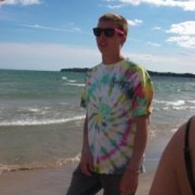 Profile Picture of Luke Wolfe (@lukedwolfe) on Twitter