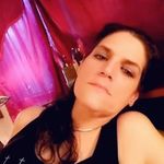 Profile Picture of Lisa Weeter (@ardreylisa) on Instagram