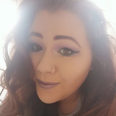 Profile Picture of Hazel Palmer (@hazel_palmer) on Twitter