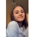 Profile Picture of 𝑟𝑒𝑛𝑒́𝑒-𝑐ℎ𝑎𝑛𝑡𝑎𝑙𝑙🦋 (@renee.hfm) on Instagram