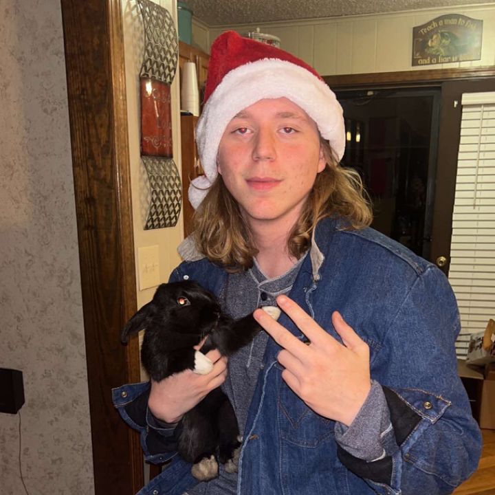 Profile Picture of Joshua Barnett (@joshuabarnett41) on Tiktok