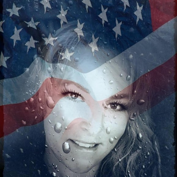Profile Picture of Brandy Crutcher (@brandy913c) on Poshmark