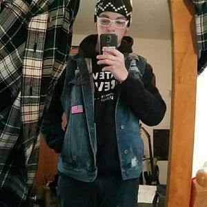 Profile Picture of Casey Soto (@_jedd) on Myspace
