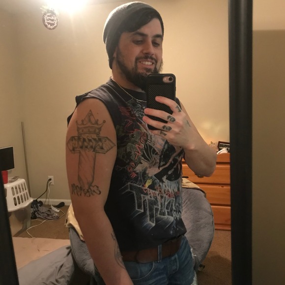 Profile Picture of Zack King (@liftedjeepkid09) on Poshmark