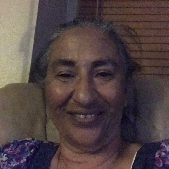 Profile Picture of Reena Roberts (@broomfeather) on Poshmark
