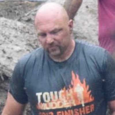 Profile Picture of Kevin Lillie (@PEwithMrLillie) on Twitter