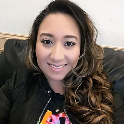 Profile Picture of M Hernandez (@MHernandez803) on Twitter