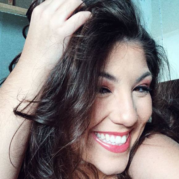 Profile Picture of Kami Jamgochian (@kamijamgochian) on Poshmark