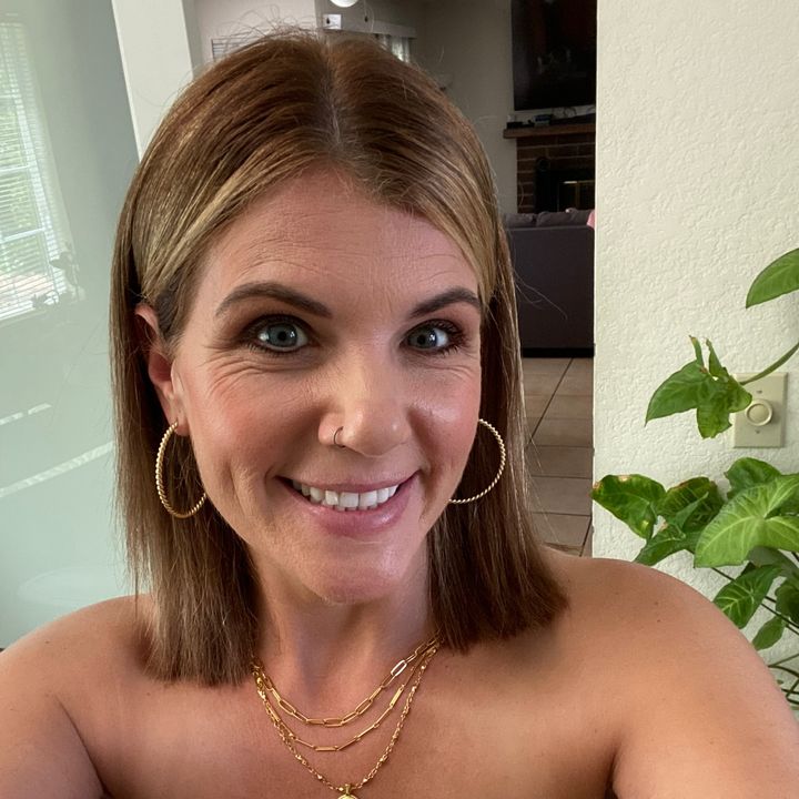 Profile Picture of Trisha Dodd (@trishathetruckingwife) on Tiktok