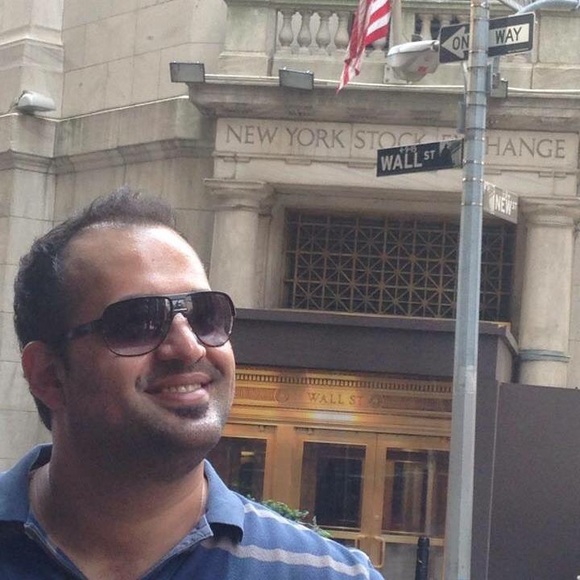 Profile Picture of Rayan Rafeh (@rayan_rafeh) on Poshmark