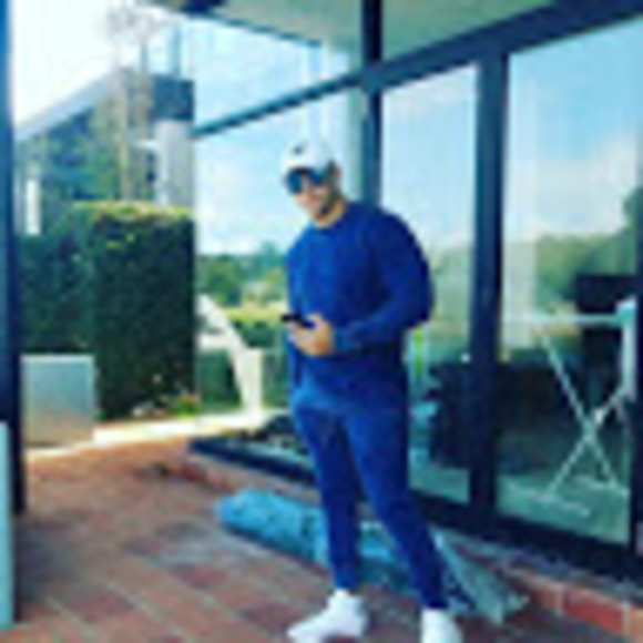Profile Picture of Luis nanuel Casamayor sanchez (@casamayor) on Poshmark