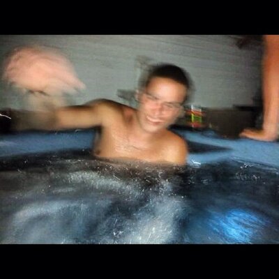 Profile Picture of Cullen Campbell (@CCampbell_z28) on Twitter