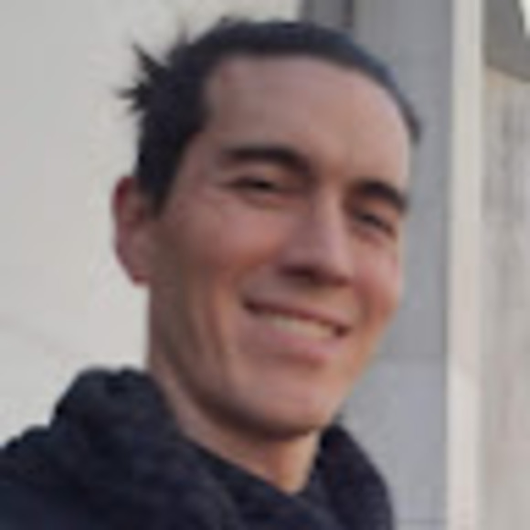 Profile Picture of Jason Kuo (@jasonjkuo) on Poshmark