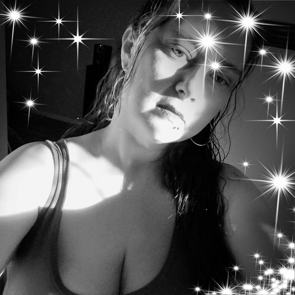 Profile Picture of Victoria Cueto morgan (@victoria7747) on Poshmark