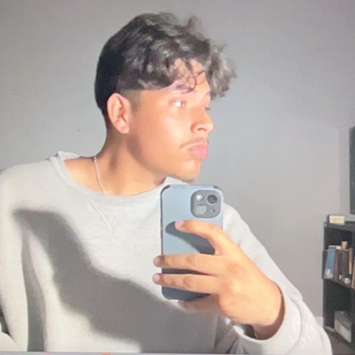 Profile Picture of Andrew Lerma (@andrewlerma) on Tiktok