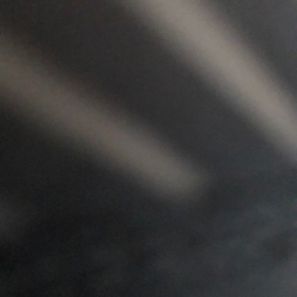 Profile Picture of Bailey Leverson (@jjshsbs) on Poshmark