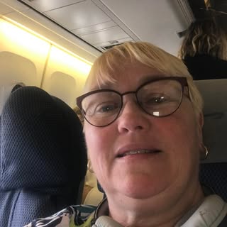 Profile Picture of Kim Wilkin (@pinkpiggin) on Instagram