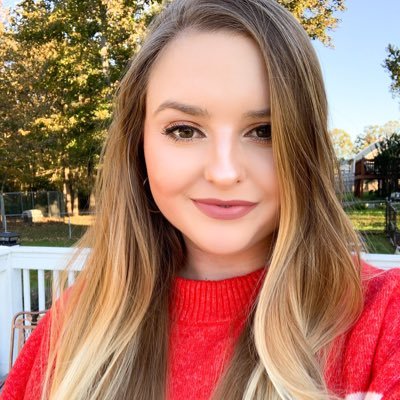 Profile Picture of Lindsay Roberts (@LindsayRoberts_) on Twitter