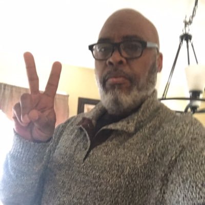 Profile Picture of Larry Hull (@LarryHu49064863) on Twitter