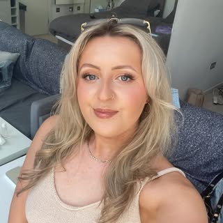 Profile Picture of Meg💋🦄🌷🌺🎀💕🩷 (@megan_singleton) on Instagram