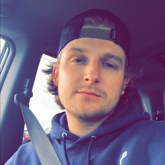 Profile Picture of Brian Browning (@brian_browning) on Poshmark