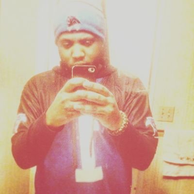 Profile Picture of Stephen Wingo (@F33l1n_v1b35898) on Twitter