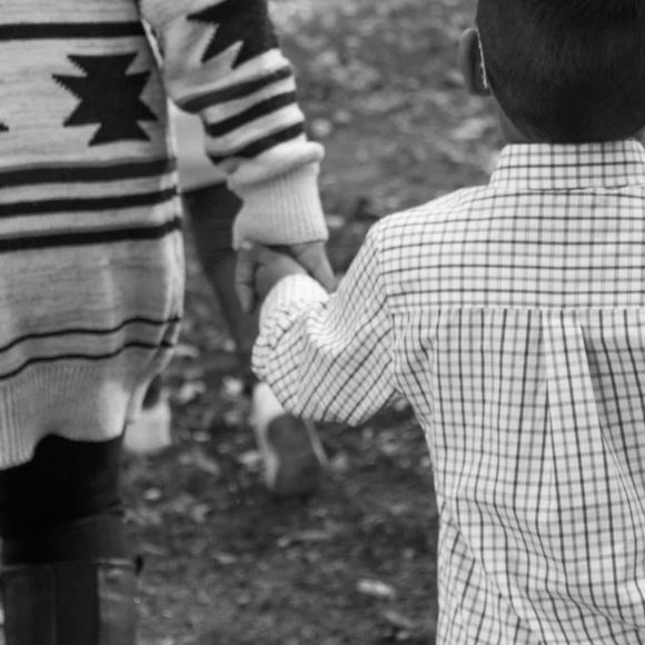 Profile Picture of Robin Houle (@robin_houle_1) on Poshmark